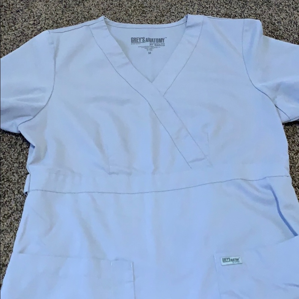 GREYS ANATOMY SCRUB TOP